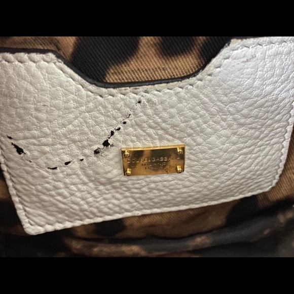 Dolce and Gabbana softbag. White Color. Small - Picture 4 of 11